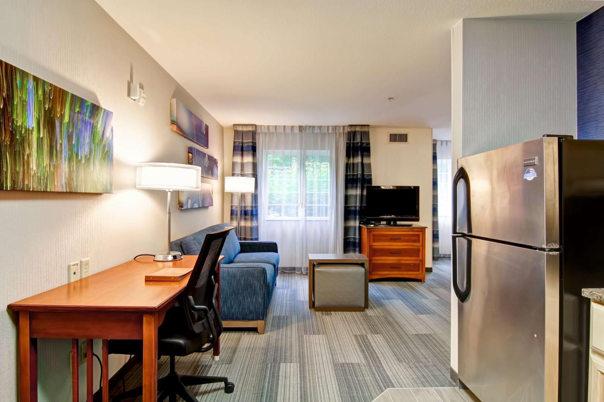 Homewood Suites By Hilton Стратфорд Экстерьер фото