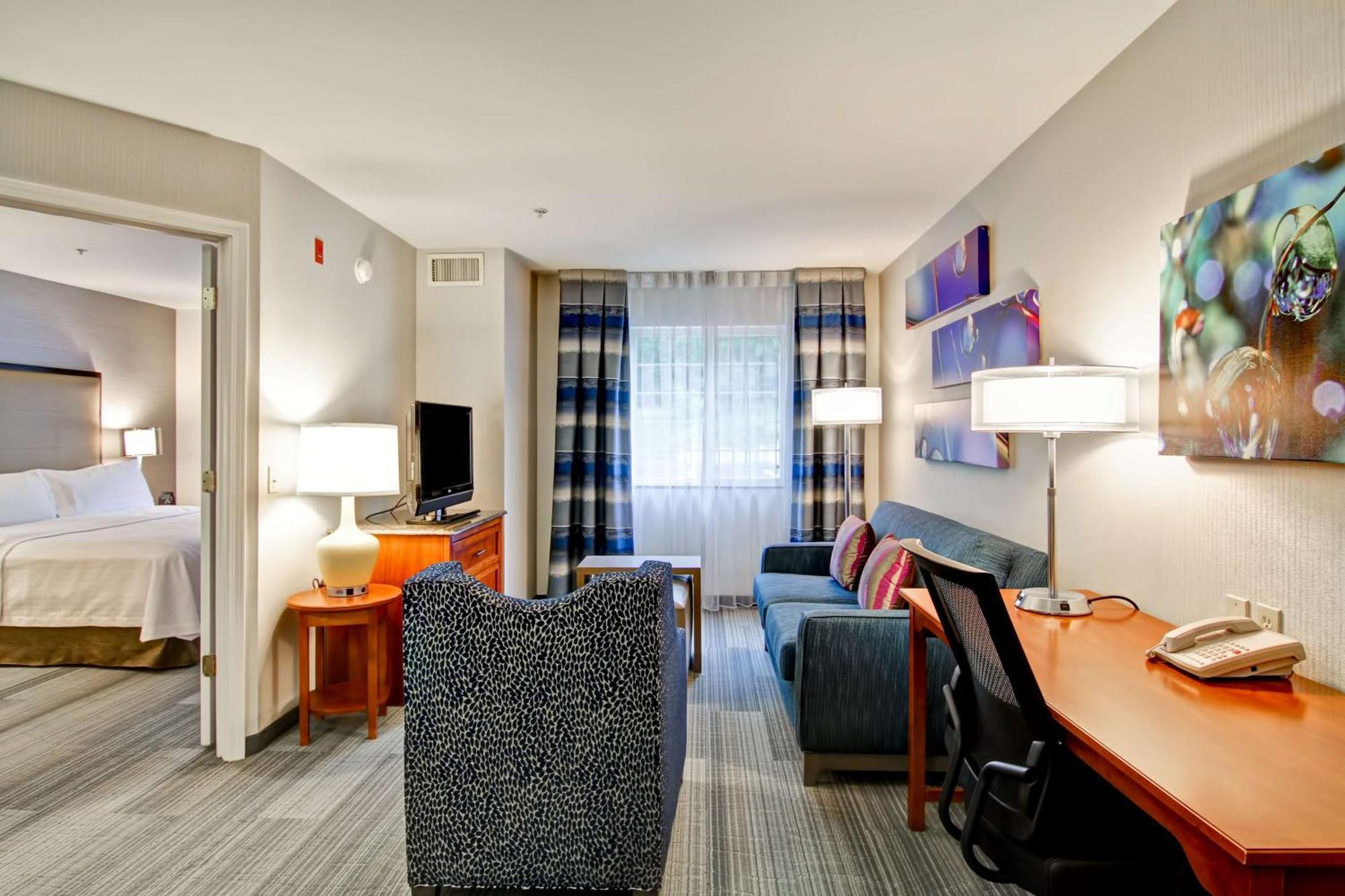 Homewood Suites By Hilton Стратфорд Экстерьер фото