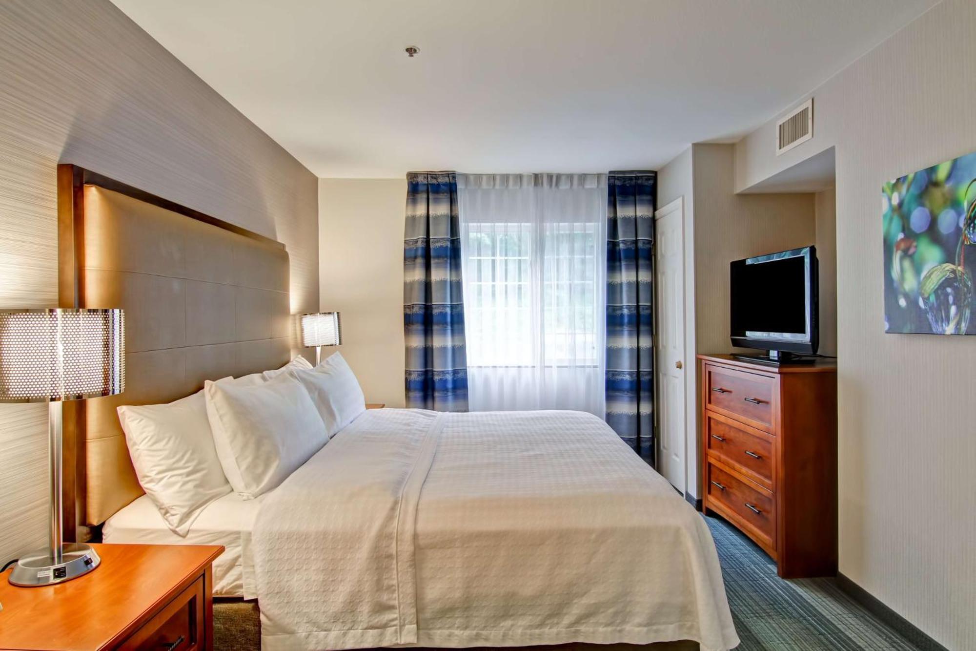 Homewood Suites By Hilton Стратфорд Экстерьер фото